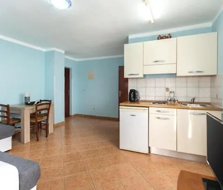 App Apartment *